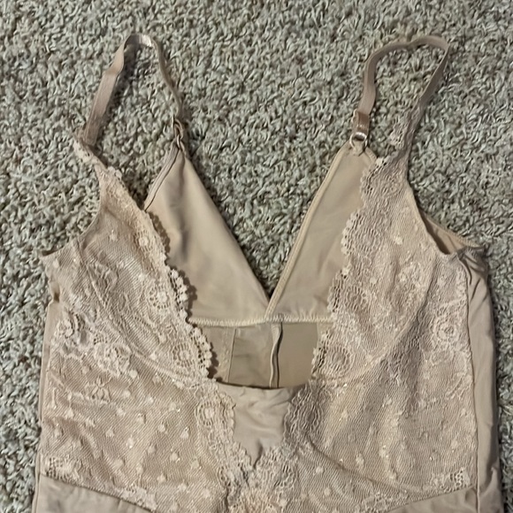 DKNY bodysuit shapewear - Picture 3 of 4
